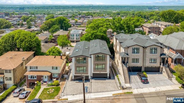 519 E 4th Street A, Palisades Park, NJ 07650