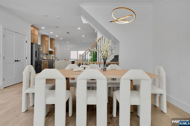 519 E 4th Street A, Palisades Park, NJ 07650