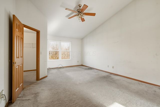 2566 Edencreek Lane, Columbus, OH 43207