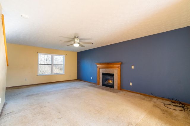 2566 Edencreek Lane, Columbus, OH 43207