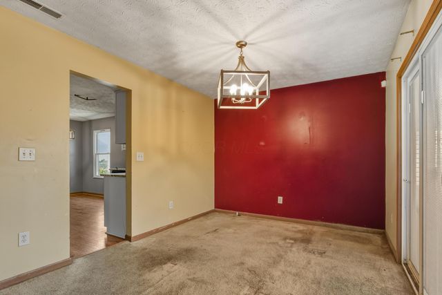 2566 Edencreek Lane, Columbus, OH 43207