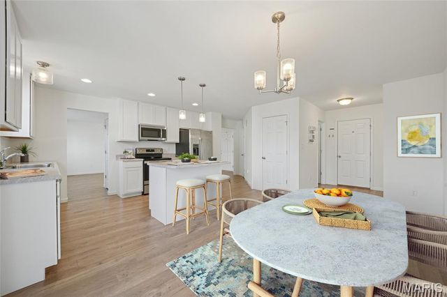 4909 Arbors At Stonegate Court, Affton, MO 63123