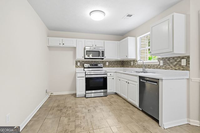 310 Kaden Court, Mcdonough, GA 30252