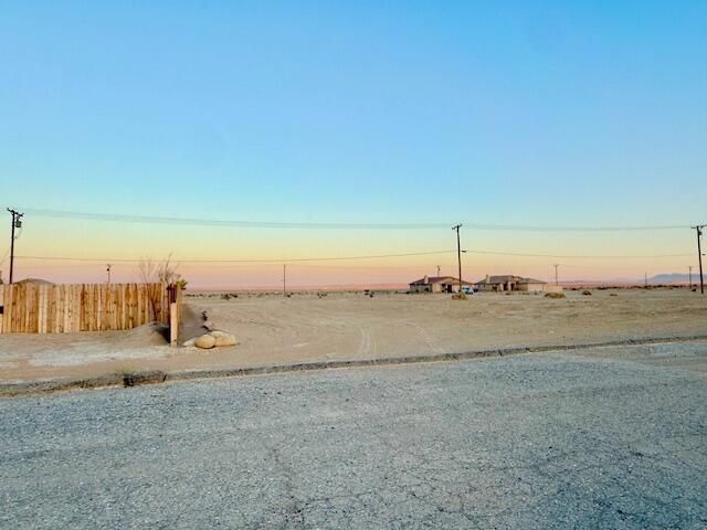 1313 Riviera Circle, Thermal, CA 92274