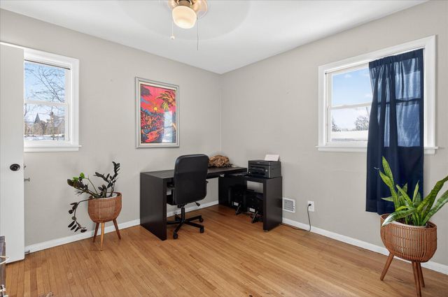 2160 Nokomis Avenue, Saint Paul, MN 55119