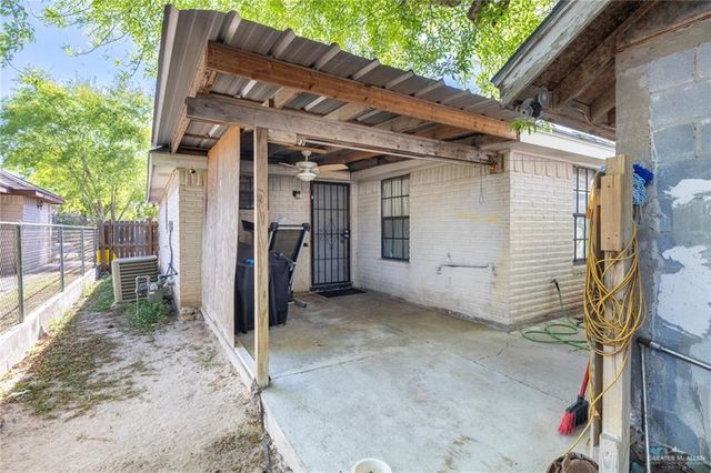 510 S 9th Street, Hidalgo, TX 78557