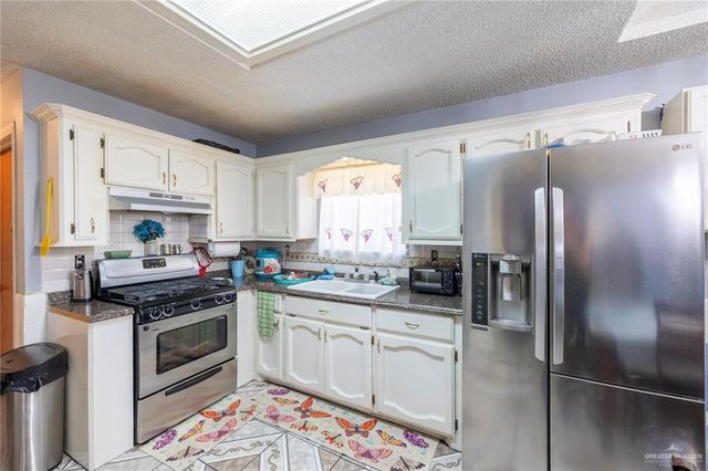 510 S 9th Street, Hidalgo, TX 78557