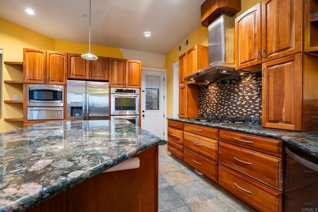11687 VALLE VISTA RD, Lakeside, CA 92040