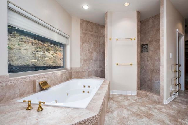 11687 VALLE VISTA RD, Lakeside, CA 92040