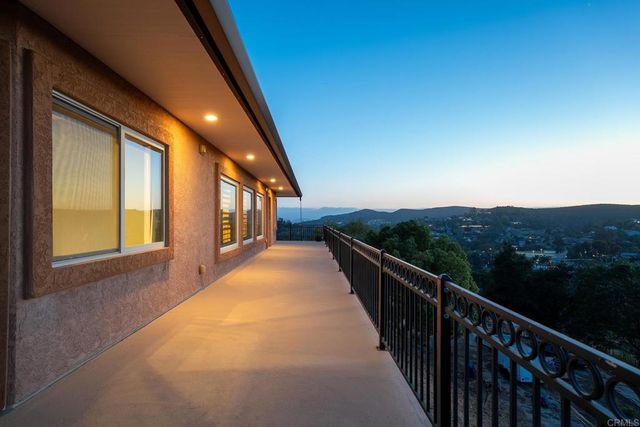 11687 VALLE VISTA RD, Lakeside, CA 92040