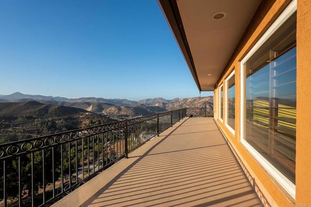 11687 VALLE VISTA RD, Lakeside, CA 92040