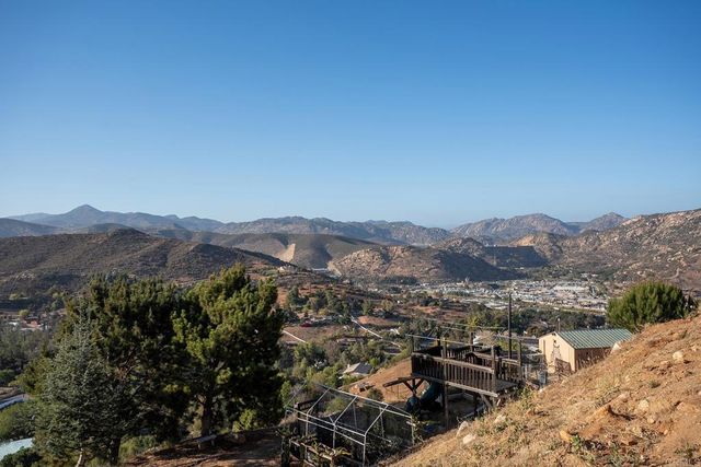 11687 VALLE VISTA RD, Lakeside, CA 92040