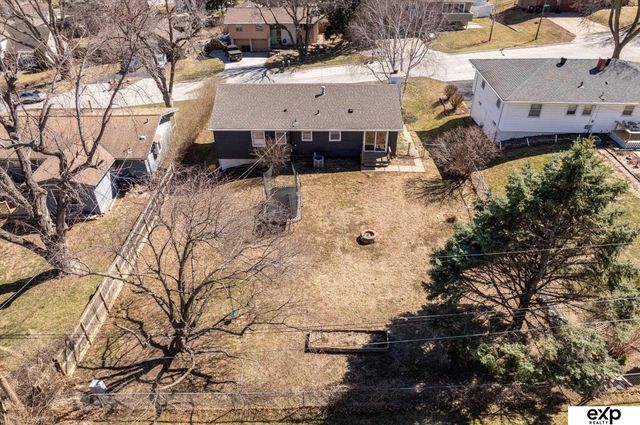 1270 S 164th Street, Omaha, NE 68130