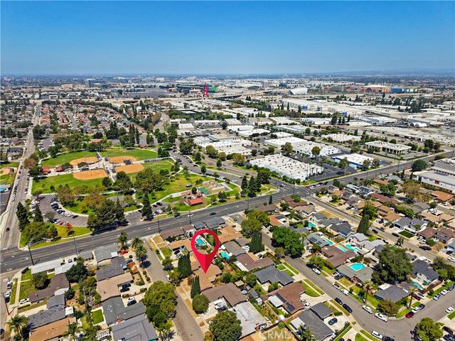 1245 W Cherry, Orange, CA 92868