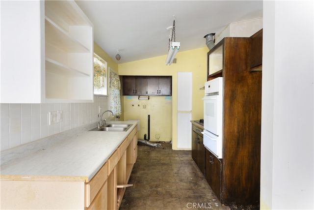1245 W Cherry, Orange, CA 92868