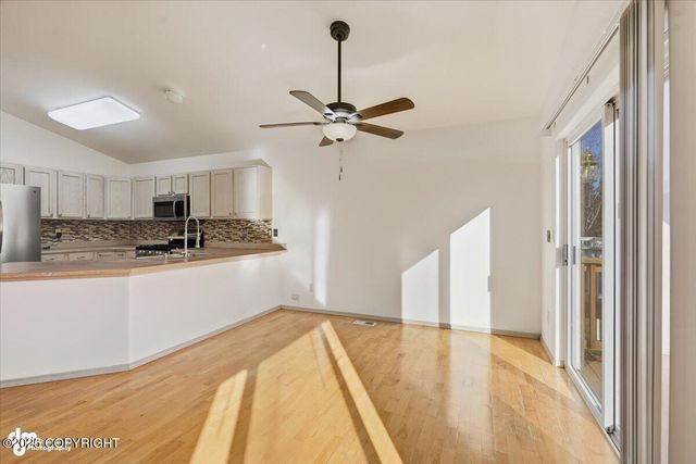 3832 Sycamore Loop, Anchorage, AK 99504