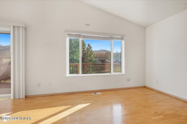 3832 Sycamore Loop, Anchorage, AK 99504