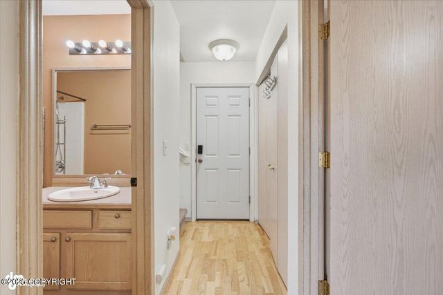 3832 Sycamore Loop, Anchorage, AK 99504