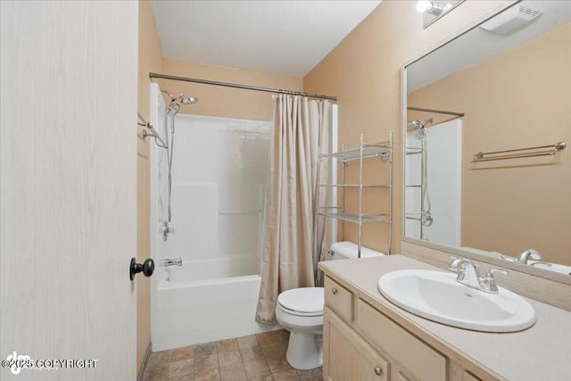 3832 Sycamore Loop, Anchorage, AK 99504