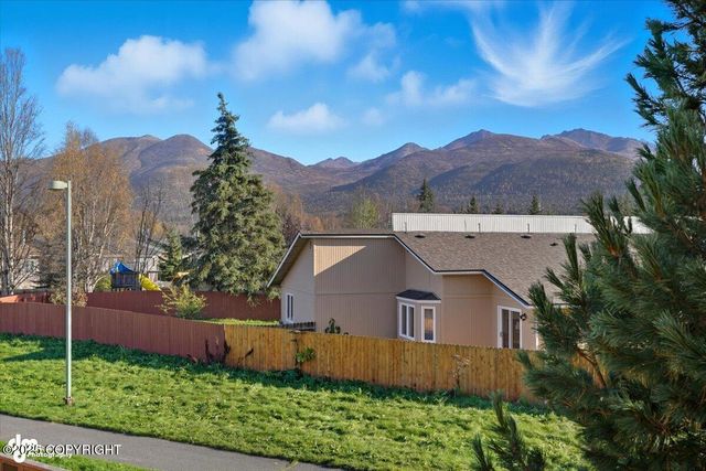 3832 Sycamore Loop, Anchorage, AK 99504