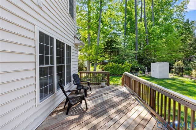 16847 Jaydee Ter, Moseley, VA 23120