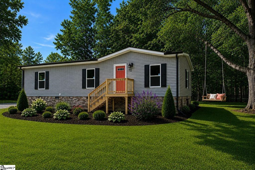 656 Plainview Drive, Spartanburg, SC 29307