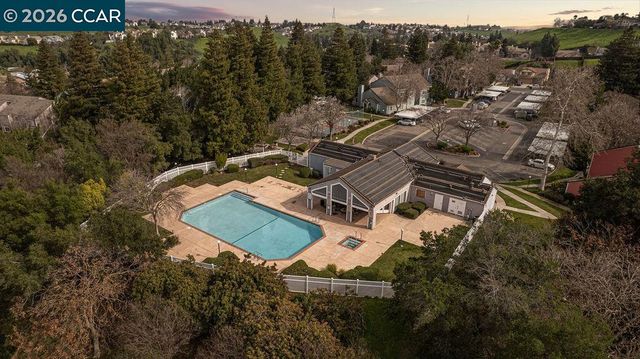 2703 Ivy Ln, Antioch, CA 94531