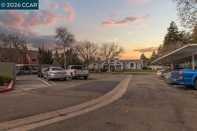 2703 Ivy Ln, Antioch, CA 94531