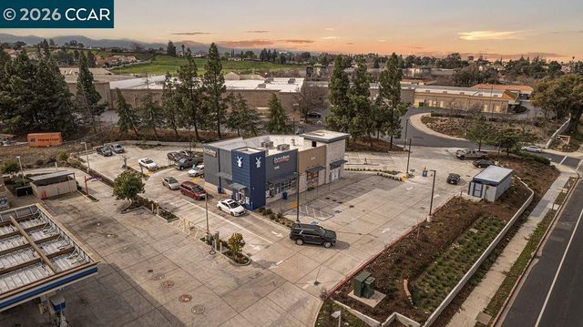 2703 Ivy Ln, Antioch, CA 94531