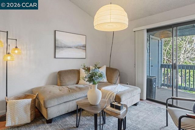 2703 Ivy Ln, Antioch, CA 94531