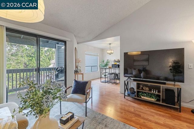 2703 Ivy Ln, Antioch, CA 94531