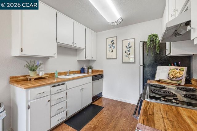 2703 Ivy Ln, Antioch, CA 94531