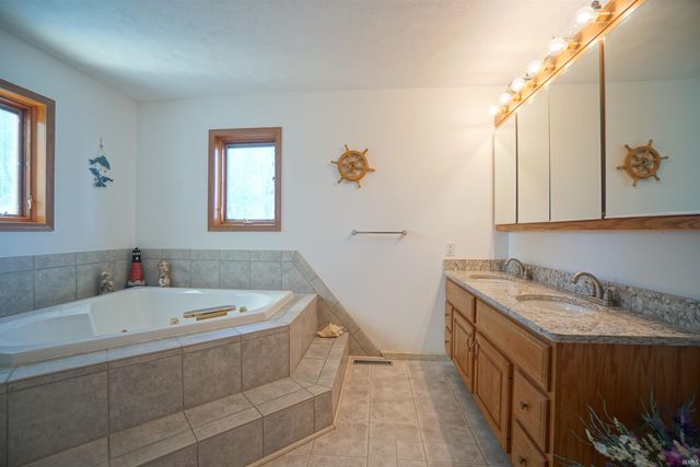 4100 Liberty Street, Bremen, IN 46506