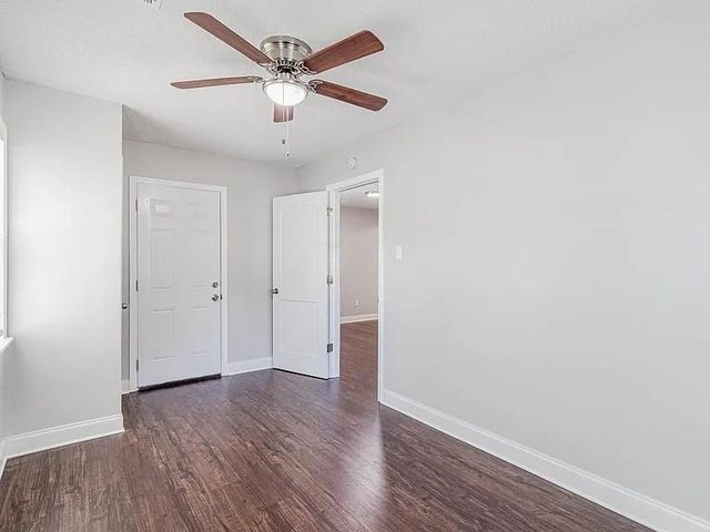 1343 S PERKINS RD, Memphis, TN 38117