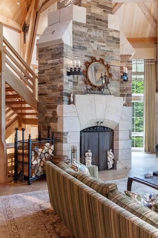 650 Francis Road, Barnard, VT 05031