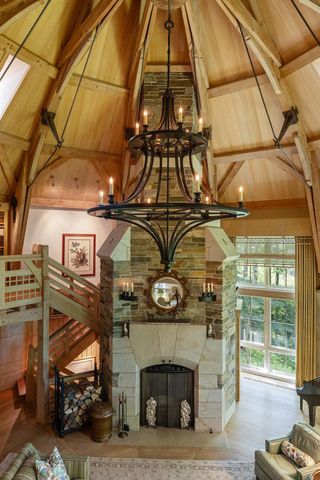 650 Francis Road, Barnard, VT 05031