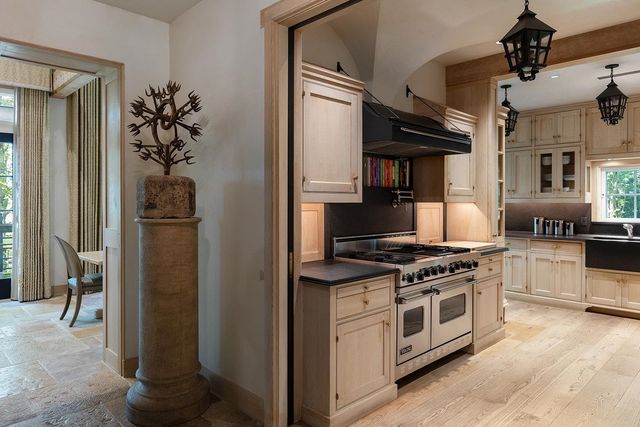 650 Francis Road, Barnard, VT 05031