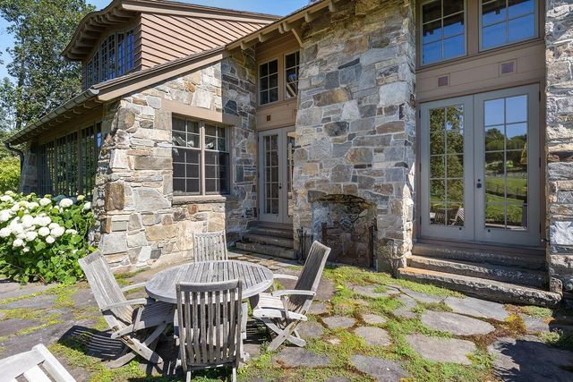 650 Francis Road, Barnard, VT 05031