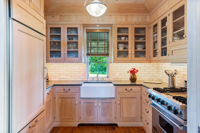 650 Francis Road, Barnard, VT 05031