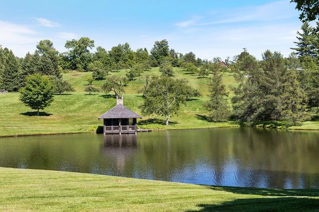 650 Francis Road, Barnard, VT 05031