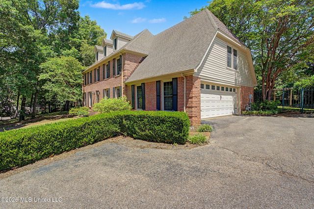 6610 Stonehedge Cove, Southaven, MS 38671