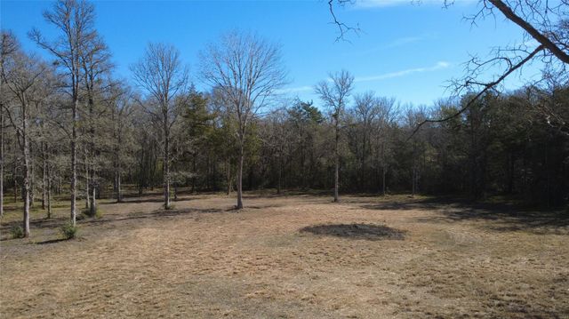 8272 Timber Bridge Lane, Chappell Hill, TX 77426