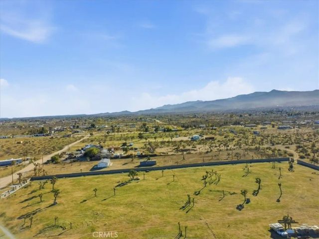 11878 Pacific Road, Phelan, CA 92371
