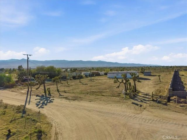 11878 Pacific Road, Phelan, CA 92371