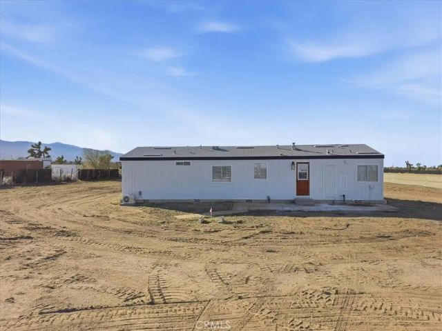 11878 Pacific Road, Phelan, CA 92371