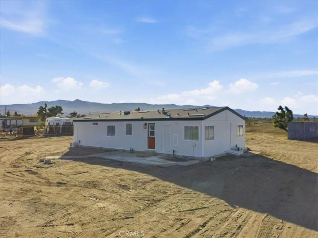 11878 Pacific Road, Phelan, CA 92371