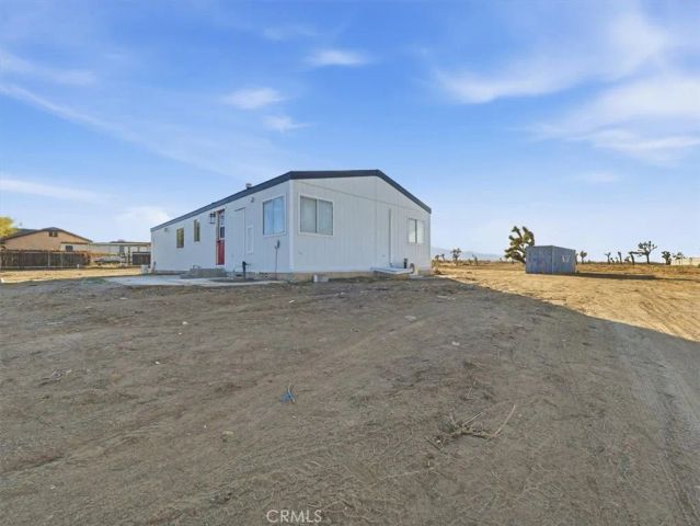 11878 Pacific Road, Phelan, CA 92371