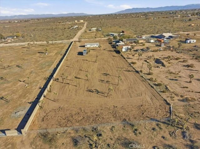 11878 Pacific Road, Phelan, CA 92371