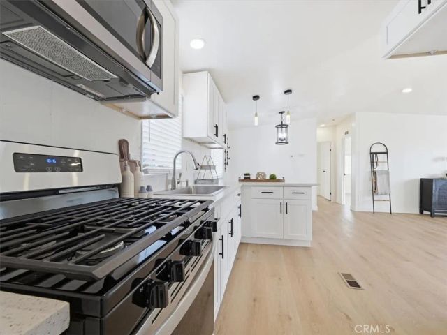 11878 Pacific Road, Phelan, CA 92371