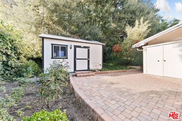 4363 Hayvenhurst Ave, Encino (los Angeles), CA 91436